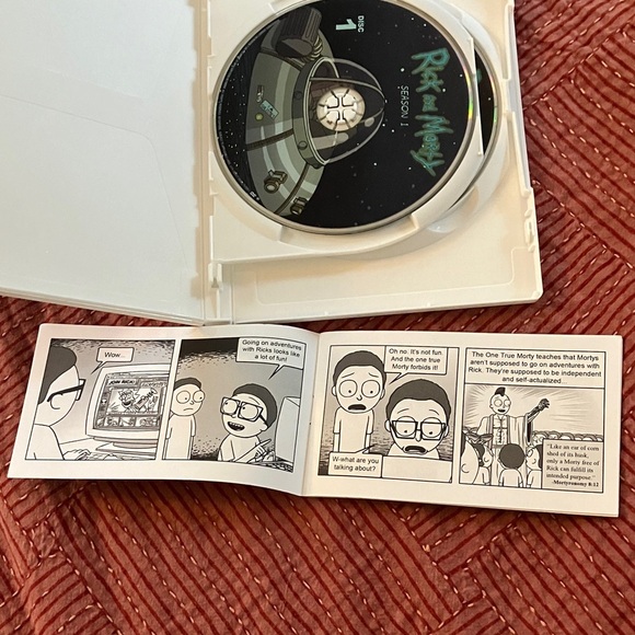 Warner Bros. Rick and Morty Season 1 dvd 2 Disc box set - Picture 10 of 16